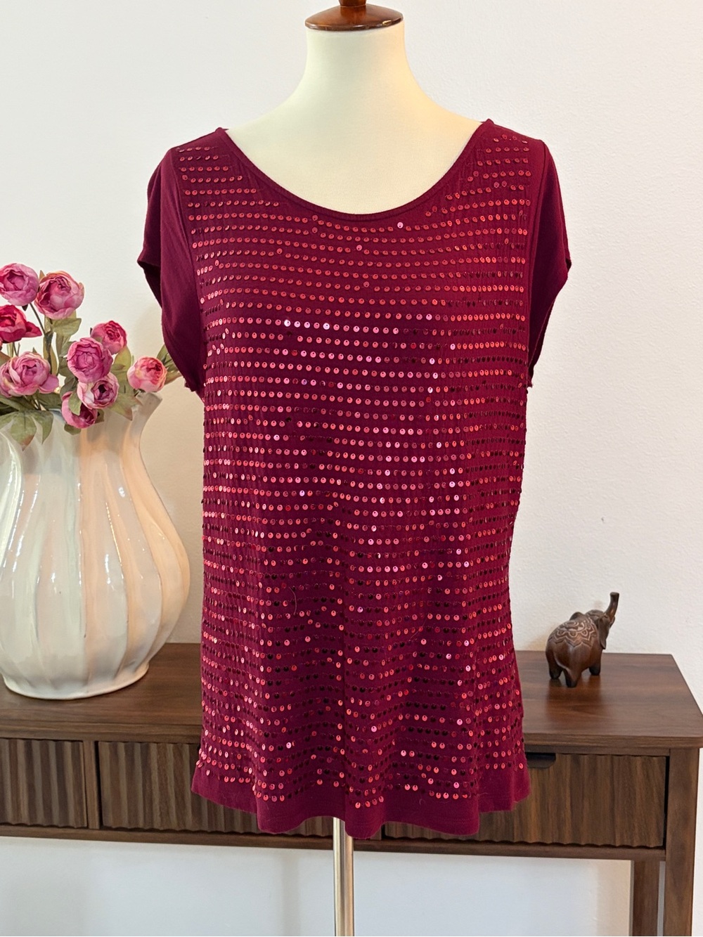 Women's Sequin Short-Sleeve‎ Top - Burgundy